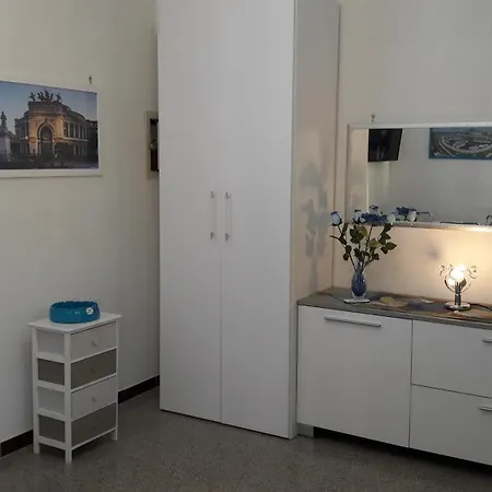 Norman House Apartment *
