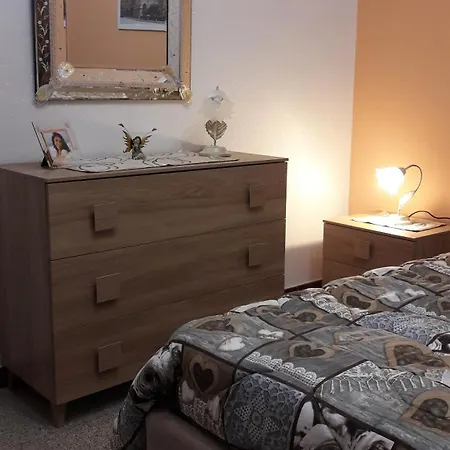Norman House Apartment *